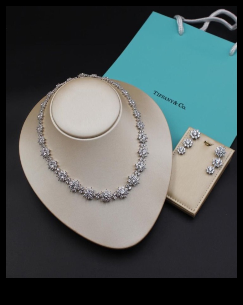 Majestic Splendor: Στέψτε τον εαυτό σας με τη συλλογή μας Majestic Necklace