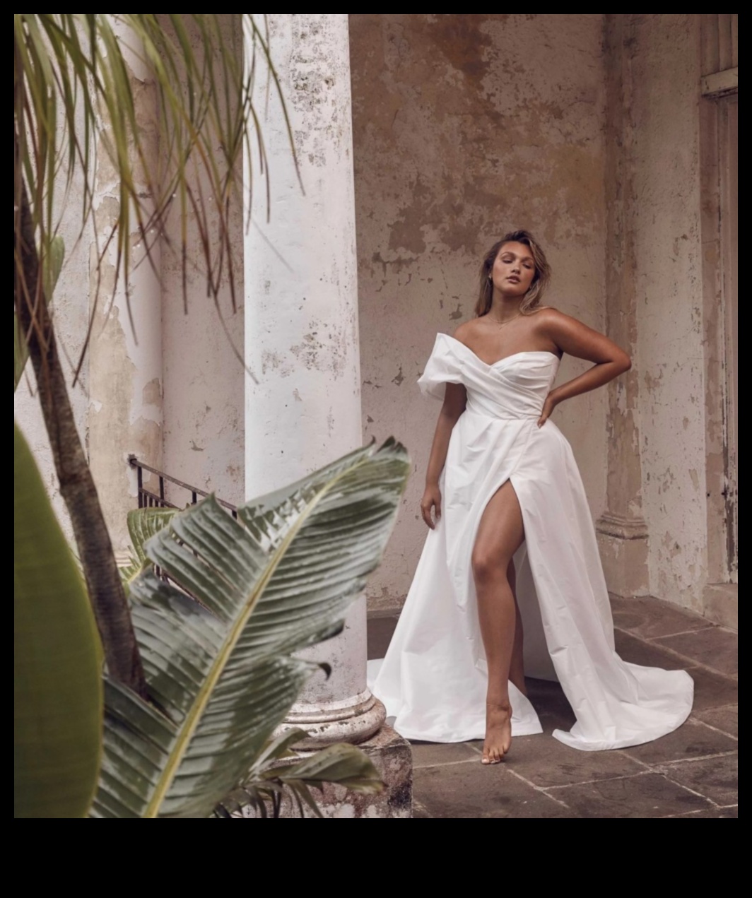 Walk in Splendor A Luxurious Collection of Bridal Shoes 5 Walk in Splendor: Bridal Shoes of Opulent Luxury