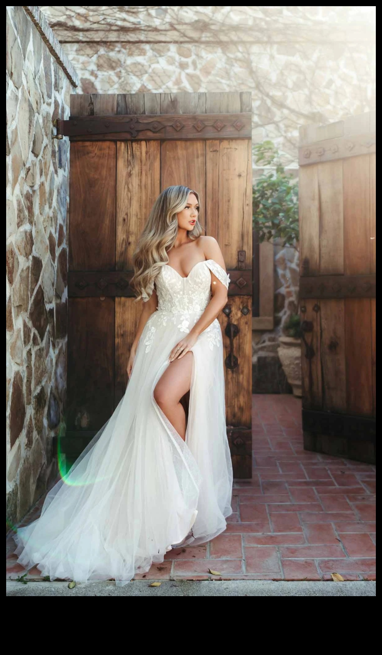 Urban Chic: Μοντέρνα νυφικά που επαναπροσδιορίζουν το στυλ