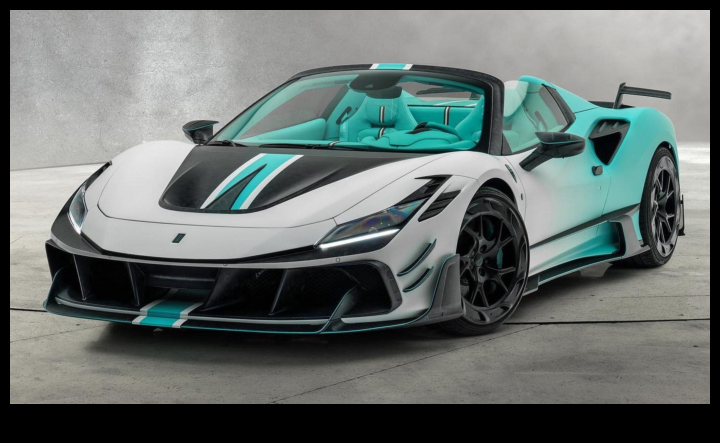 Προσαρμοσμένη κομψότητα: Η κατά παραγγελία έκκληση των πολυτελών αυτοκινήτων