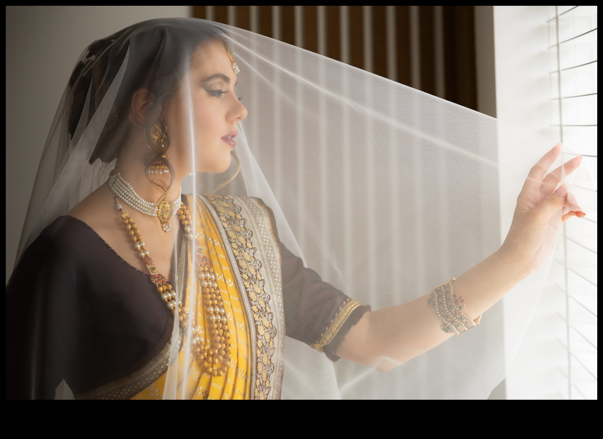 Bridal Dreams Elegance που αποτυπώθηκε σε διαχρονικές φωτογραφίες 1 Bridal Dreams: Elegance Captured